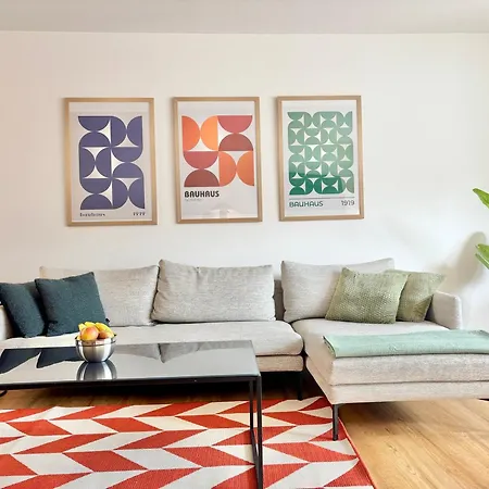 Snug 6 - Ruhige Toplage Seeblick Maisonette Design-wohnung I 3-zimmer I Zentral Appartamento Starnberg
