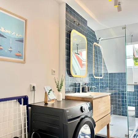 Snug 6 - Ruhige Toplage Seeblick Maisonette Design-wohnung I 3-zimmer I Zentral