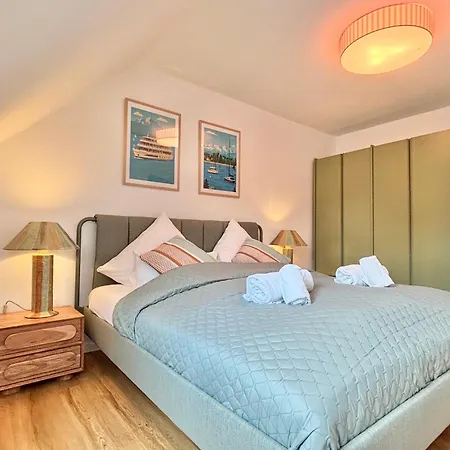 Snug 6 - Ruhige Toplage Seeblick Maisonette Design-wohnung I 3-zimmer I Zentral * Στάρνμπεργκ
