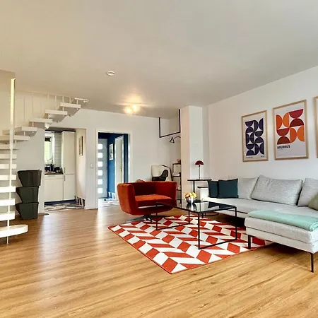 Snug 6 - Ruhige Toplage Seeblick Maisonette Design-wohnung I 3-zimmer I Zentral Apartment