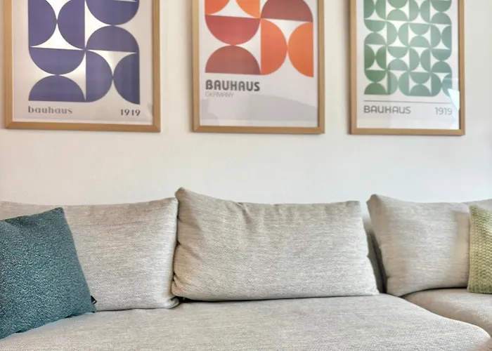 Snug 6 - Ruhige Toplage Seeblick Maisonette Design-wohnung I 3-zimmer I Zentral Starnberg