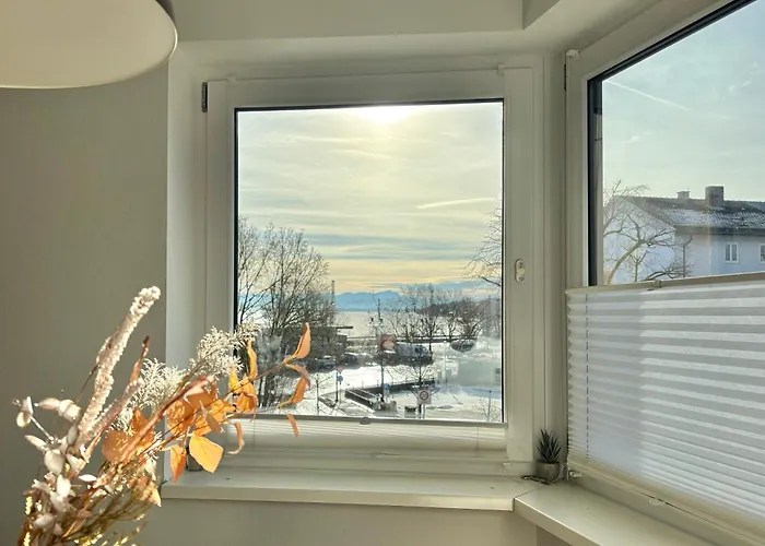 Snug 6 - Ruhige Toplage Seeblick Maisonette Design-wohnung I 3-zimmer I Zentral Starnberg